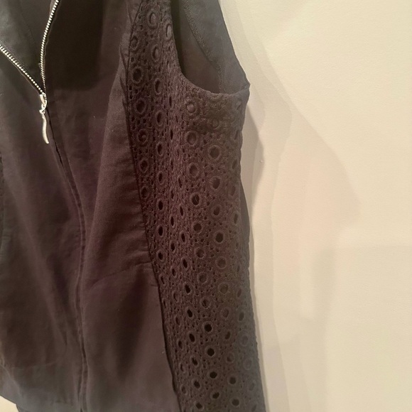 Linen Blend Black Eyelet Lace Zip Up Blend Vest Sz Medium Whimsigoth Romantic - Picture 5 of 8